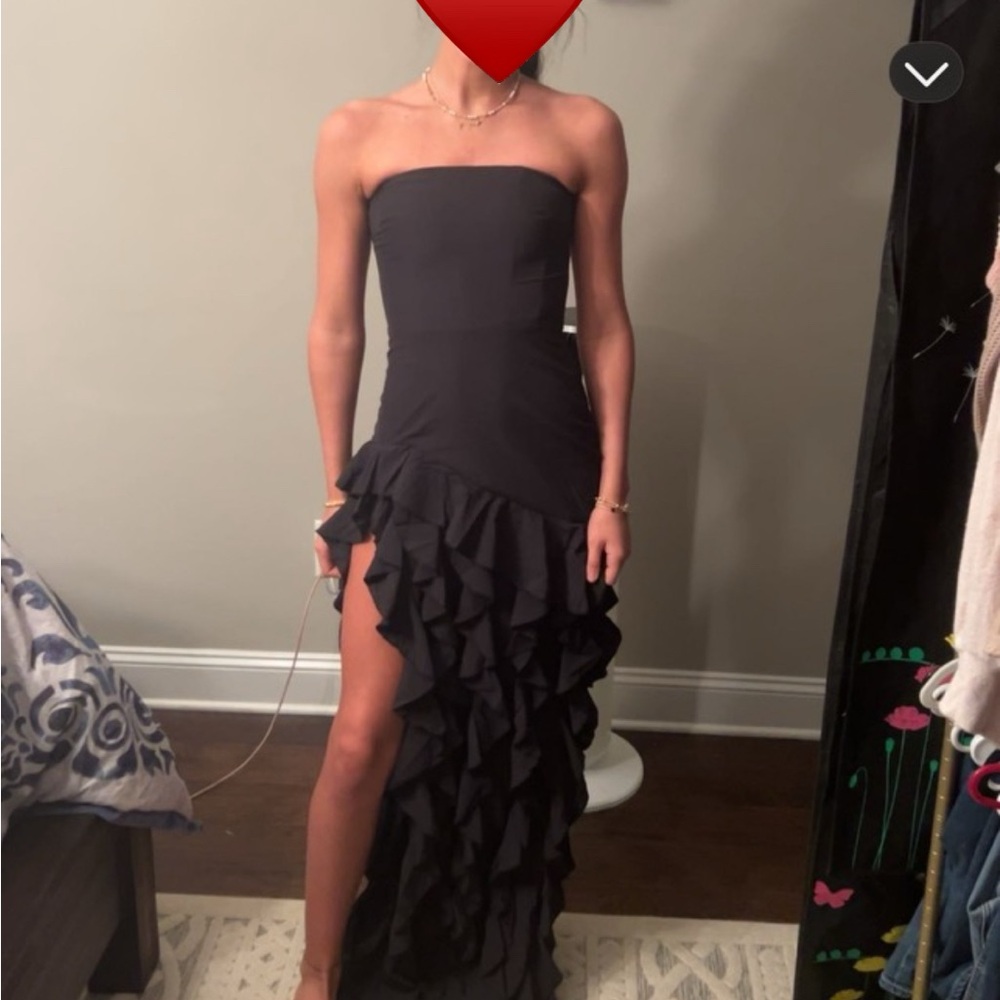 COPY - Elegant Black Strapless Ruffle Dress